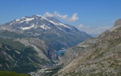 Book a Taxi in Courchevel This Summer: Transfers, Visits, Airports